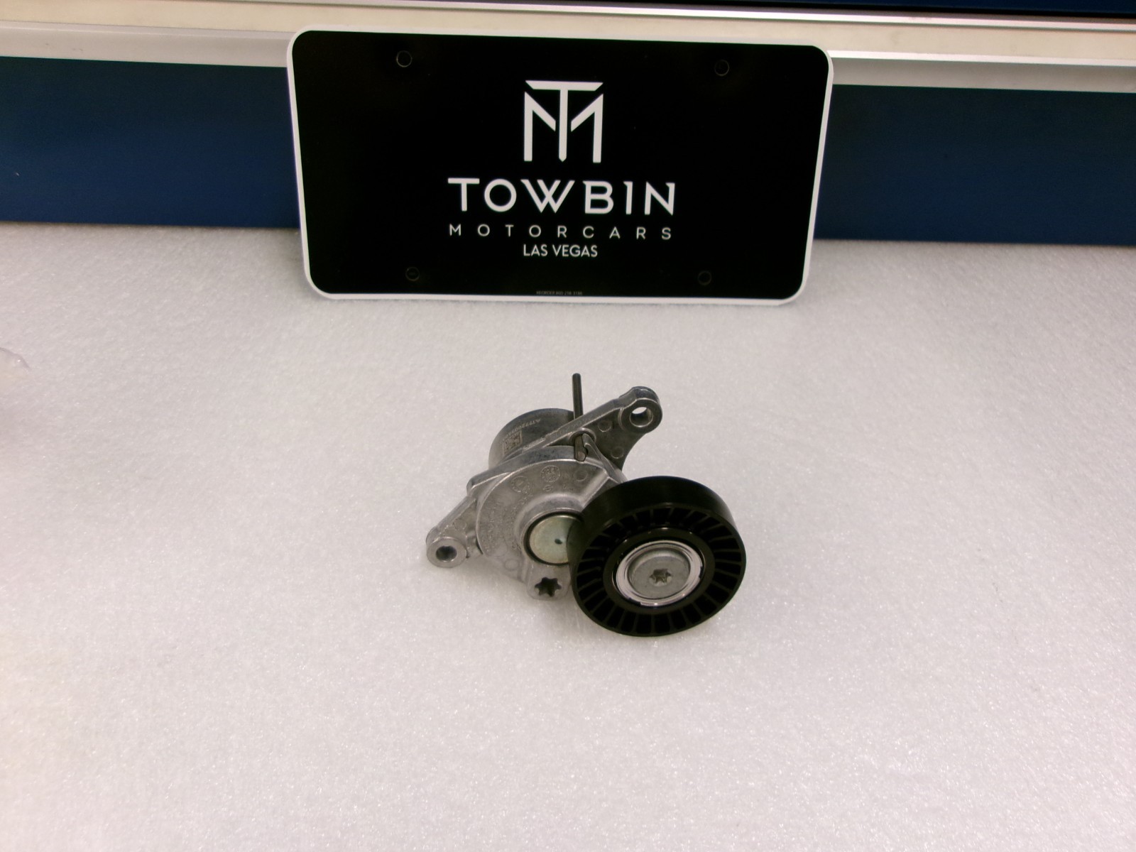 Aston Martin DB11 2012-2023 Belt tensioner P/N JY53SE6B209BA