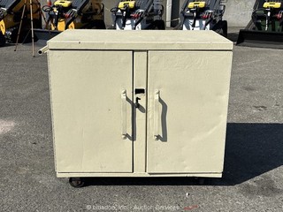 Industrial Jobsite Work Bench Locking Toolbox Construction Storage bidadoo