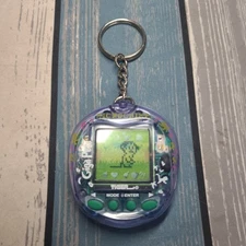 WORKING RARE Vintage 1997 Giga Pets Micro Chimp Tiger Blue Virtual Pet Keychain
