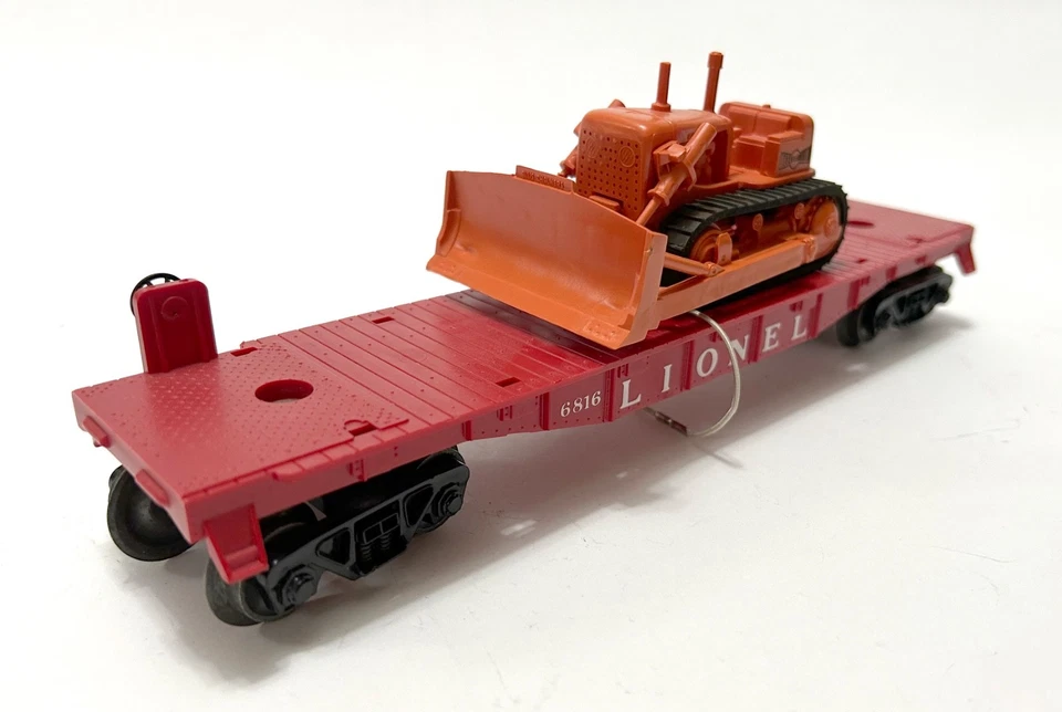 Postwar Lionel 6816 Allis Chalmers Bulldozer Flat Car C10 MINT OB NOS - Image 2 of 4