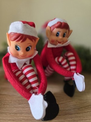 2 ELVES BEHAVIN BADLY SET 
