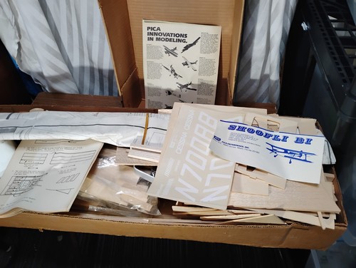 AEREO RC CESSNA 182 SKYLANE Pica Prod. KIT ALARE 72" BELLO con scatola istruzioni - Foto 4 di 9