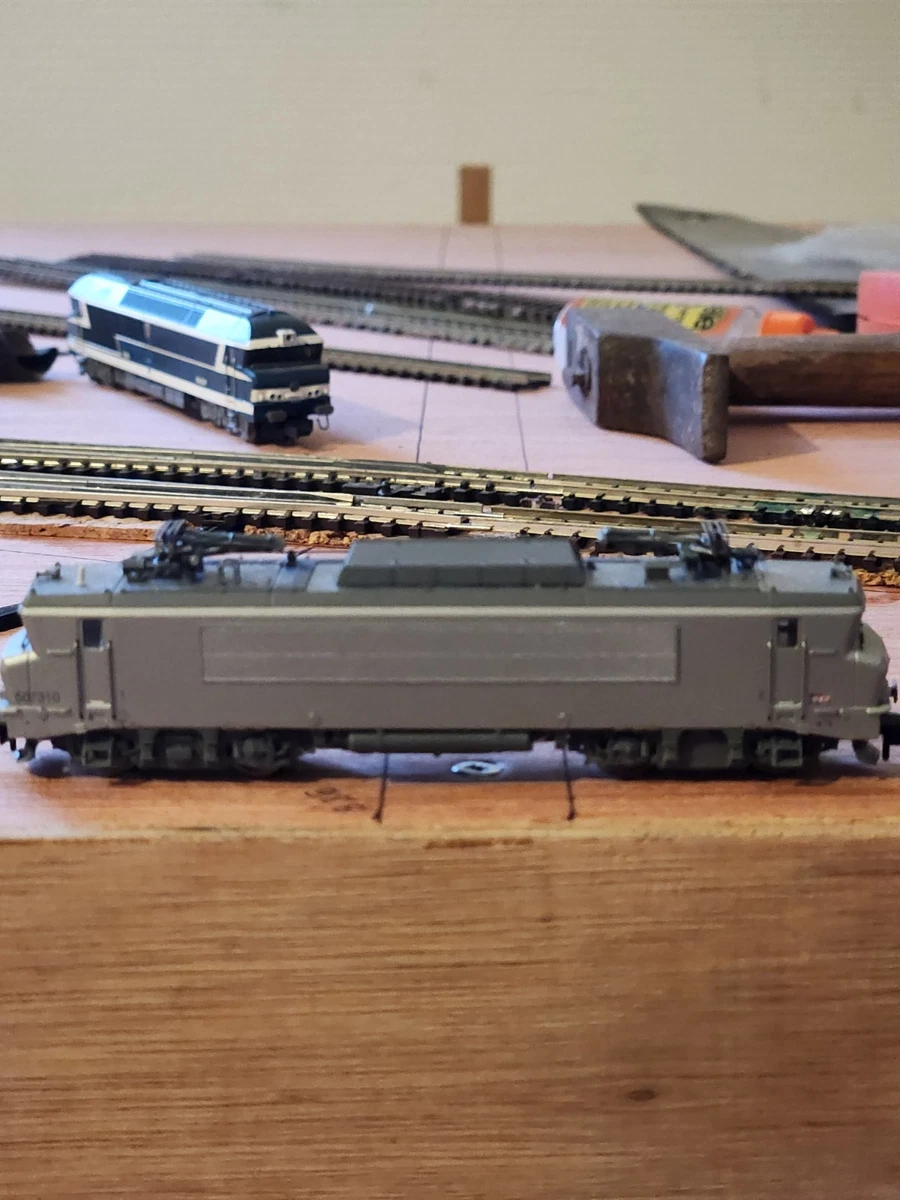 Locomotives analogiques Fleischmann pour modélisme ferroviaire à l'échelle N