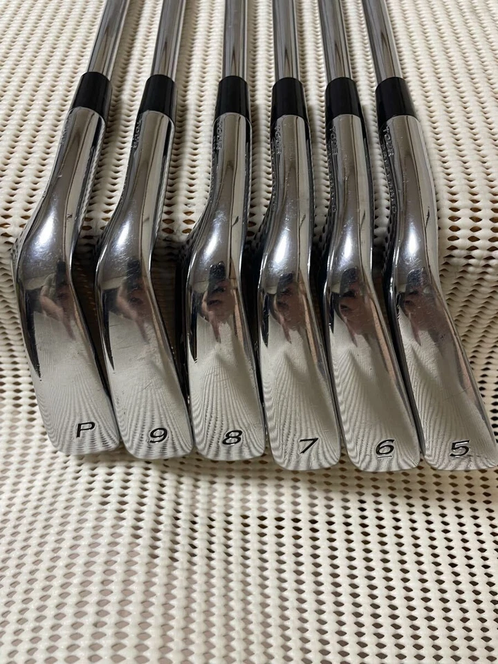 Used Taylormade TOUR PREFERRED CB Lefty irons #5-pw NS PRO 950GH S rev1 - Image 2 of 4
