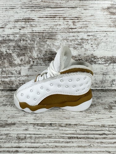 Toddler Nike Air Jordan 13 Retro White/Wheat Brown Sneakers Sz 3C - Picture 3 of 9