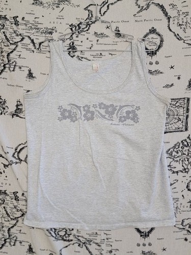 Anvil Women's Tank Top M Gray Dolphin Hibiscus Kauai Hawaii Graphic T-Shirt