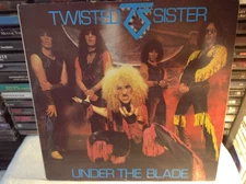 TWISTED SISTER UNDER THE BLADE HEAVY METAL VINYL '82 SECRET IMPORT W/ INSERT OOP