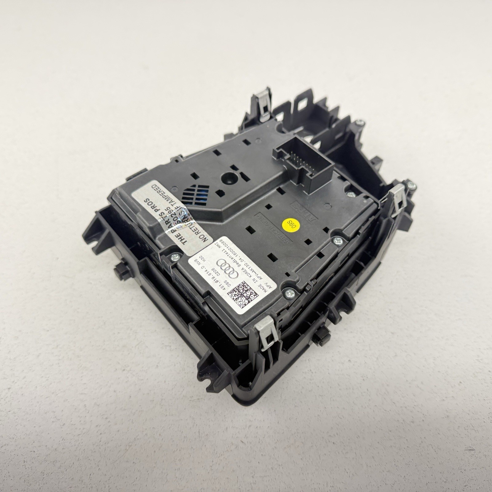 17-23 Audi R8 Center Console Radio Multimedia Touch Pad Control Switch Panel OEM