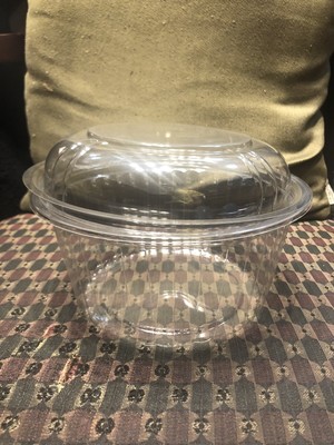 56oz Clear Base Container & Lid Great for retail strawberries candy etc. 62x New