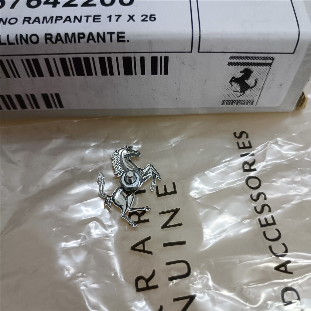 Ferrari 430 360 Challenge Stradale Small Prancing Horse Fuel Door 67642200