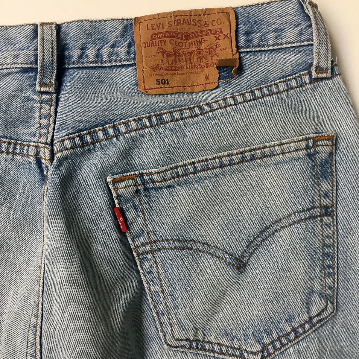Vintage Levi 90s Levis 501xx Jeans Fly Button Blue Denim Mens
