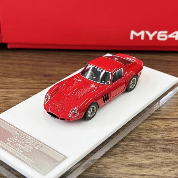 1/64 M64X フェラーリ　250 GTO 2017S/N 3809GT 赤 M64X 1:64 Ferrari 250 GTO - 2017 GTO S/N 3809GT – Horizon
