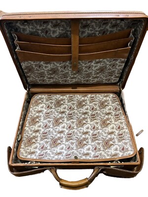 VTG Hartmann Belting vinyl Attache case, 4'' Briefcase, Natural tan, 18''x13''x5 