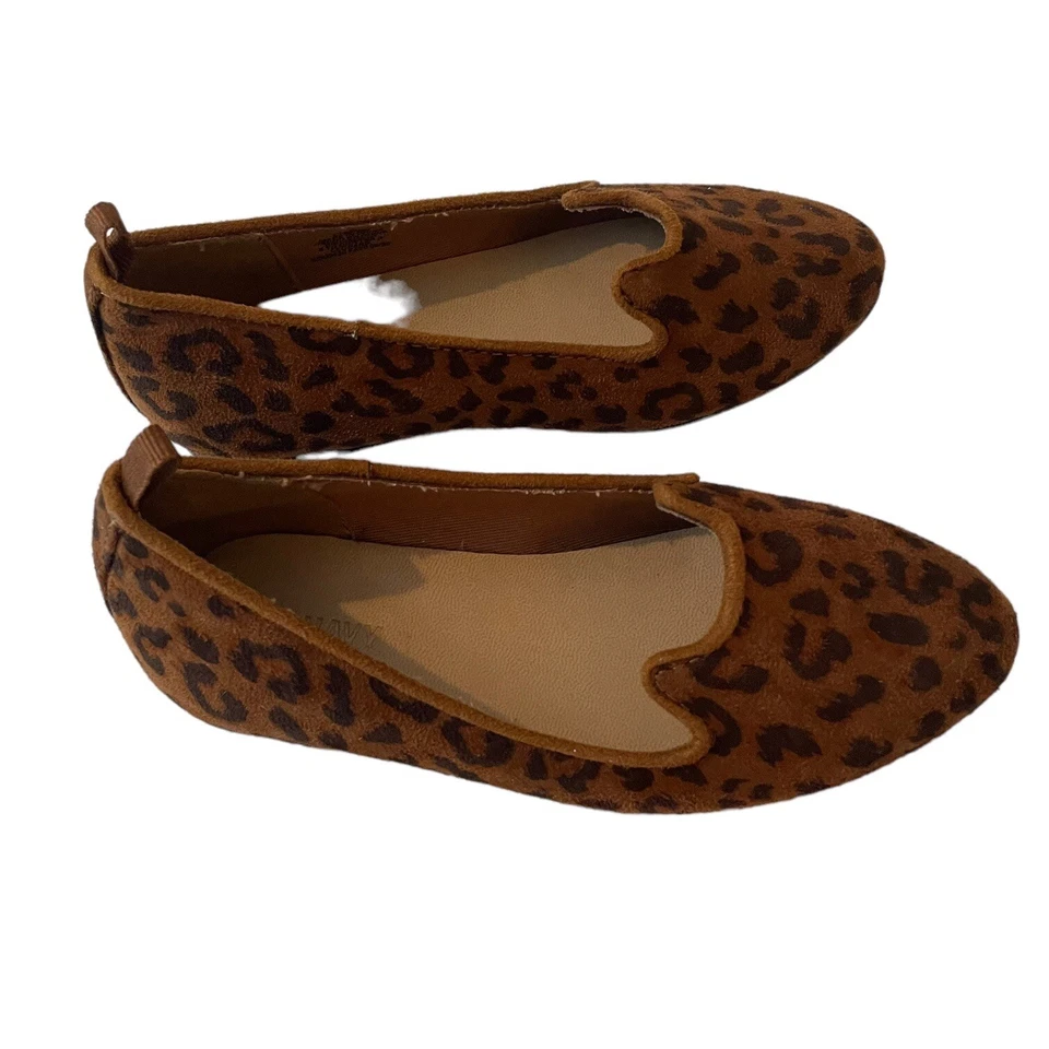 Old Navy Toddler Girls Leopard Print Ballet Flats 6 - Image 2 of 4