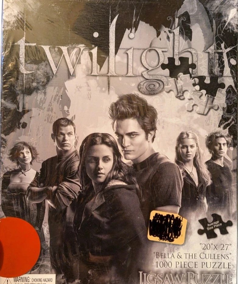 Twilight "Bella & the Cullens" Black  &  White NECA 1000 Piece Jigsaw Puzzle NEW - Image 3 of 3