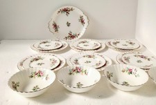 17 X ROYAL ALBERT MOSS ROSE BOWLS PLATES VGC 1 ST QUALITY 