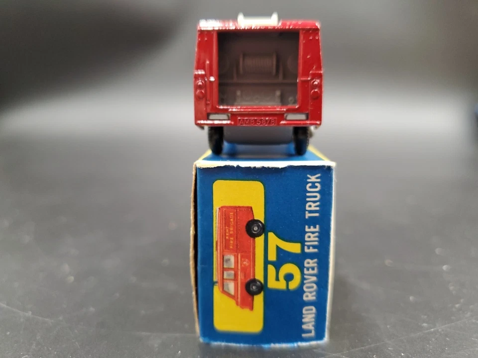 Vintage Matchbox Lesney series No. 57 Land Rover Fire Truck with Original Box - Image 4 of 4