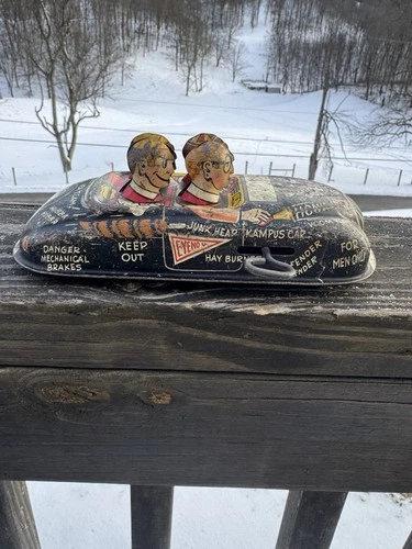 Vintage Marx Tin Wind-Up Car w/ 4 Heads – Non-Working – 1930s-40s