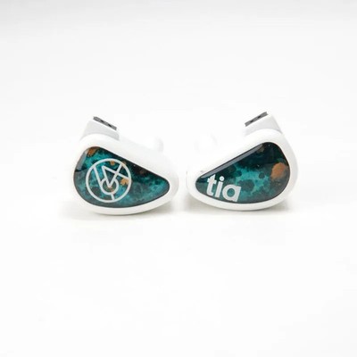 Earphones]64 AUDIO Fourte Blanc 64A-7266 from Japan Used sound of