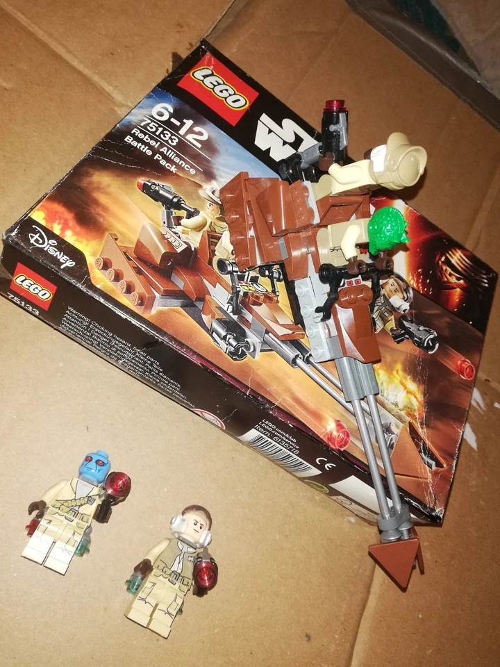 LEGO 75133 StarWars vaisseau Spatial Avec boîte Sans Notice. Occasion. Noël 2025 - Photo 3/4