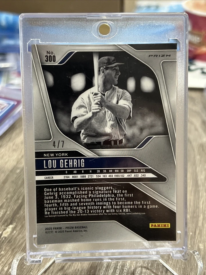 LOU GEHRIG 2025 Panini Prizm #300 Gold Shimmer FOTL Prizms /7 #4/7 - Imagem 2 de 2