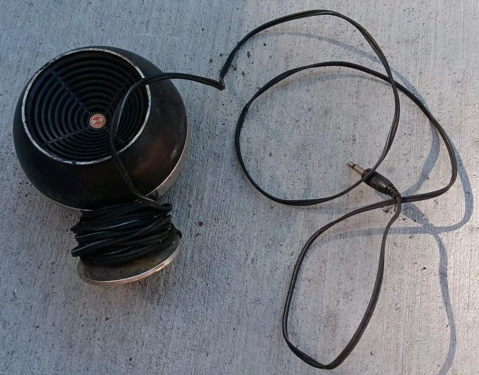 Altavoz Sparkomatic Tech Orb Retro Vintage Redondo Negro Piezas o Reparaciones Sin Probar Foto 2 de 4