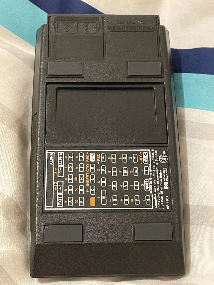 Programmable scientific calculator HP-41CX with 2 modules Math I & Games - Photo 2/4