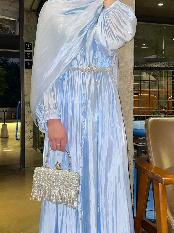 Vestido de fiesta árabe para mujer Eid musulmán cuello redondo manga linterna cuentas cinturón Foto 3 de 4