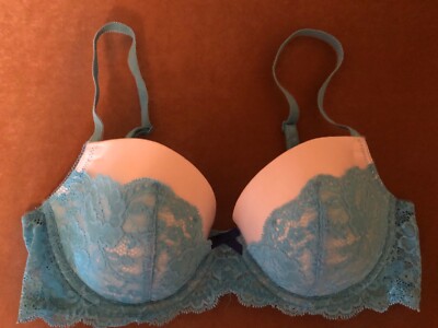 Victoria's Secret Women's Dream Angels Lined Demi Bra Size 34C NWOT