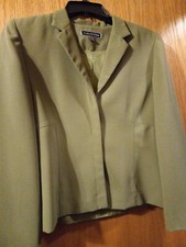 halson womens blazer, size 12,  green, great condition except lft sleeve buttons