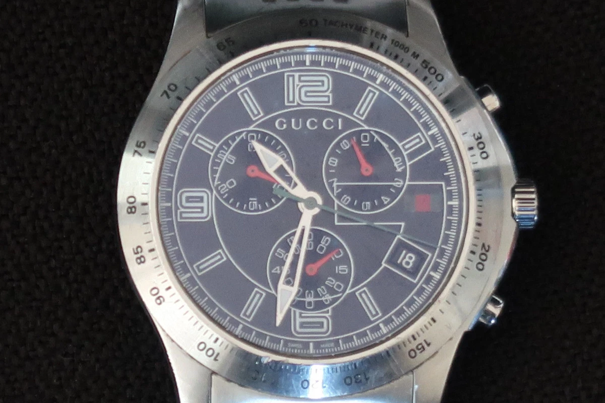 Gucci sport shop watch 126.2