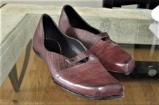 Womens CYDWOQ TEXTILE in Burgundy Flat Shoes 40 / 10