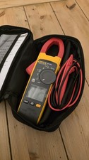 Fluke 374 FC True-RMS AC/DC Clamp Meter 600A 1000V Bluetooth Fluke Connect
