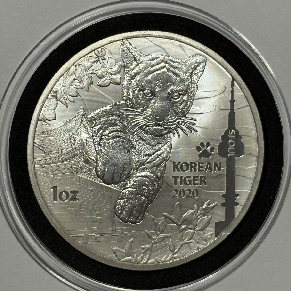 2020 Korean Tiger Collector Coin 1 Troy Oz .999 Fine Silver Round