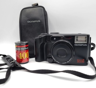 Olympus Infinity Zoom 200 Multi AF 38-80mm Point & Shoot 35mm OEM Case & Film