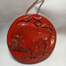 Vintage Retro Keramik Sternzeichen Wandplatte Teller Stier Rot Deko Geschenk Alt