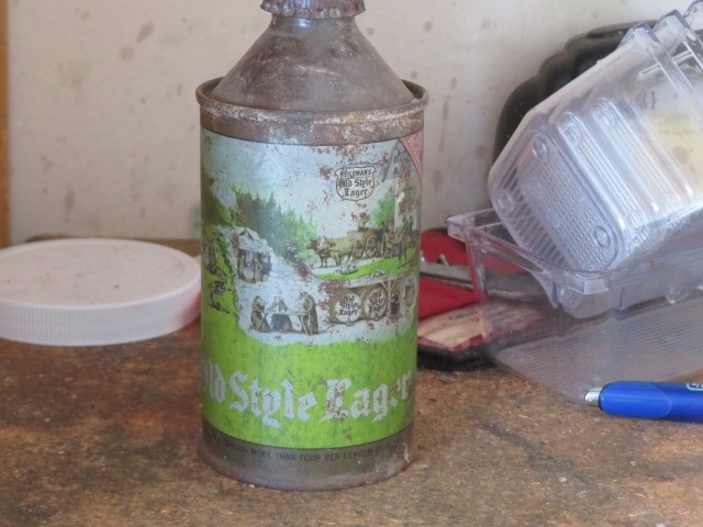 OLD STYLE LAGER. SOLID. COLORFUL. CONE TOP