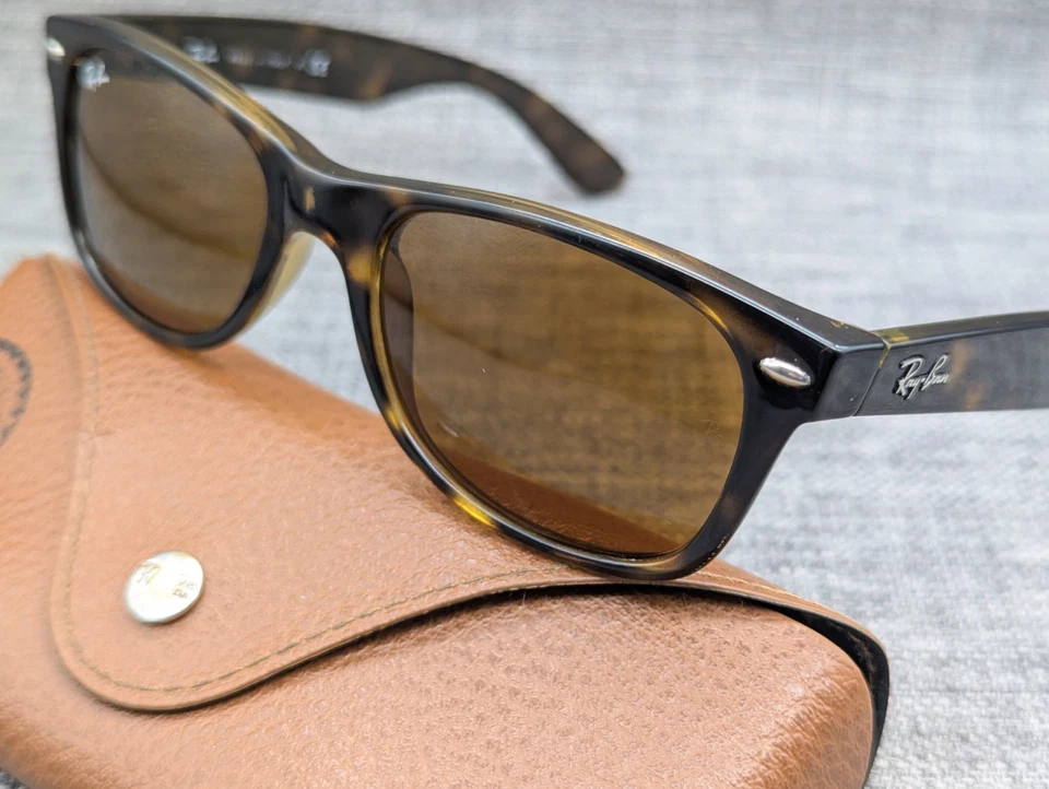 Ray-Ban New Wayfarer Sunglasses RB2132 52mm Tortoiseshell / Brown, photo 4 of 5