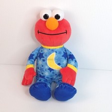 Hasbro Sesame Street Talking Lullaby  Good Night Elmo 13"