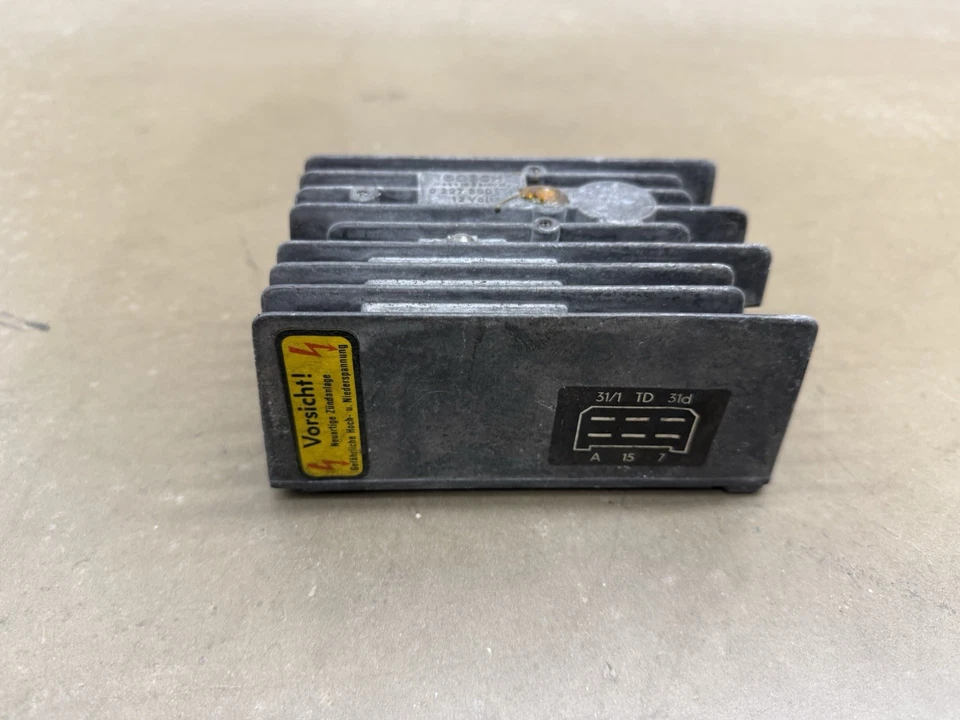 Porsche 911/930 Bosch Pin CDI #0 227 300 00 Foto 2 de 4