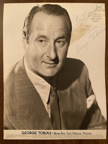 George Tobias Signed Autographed Photo With COA Bewitched Sergeant York RARE