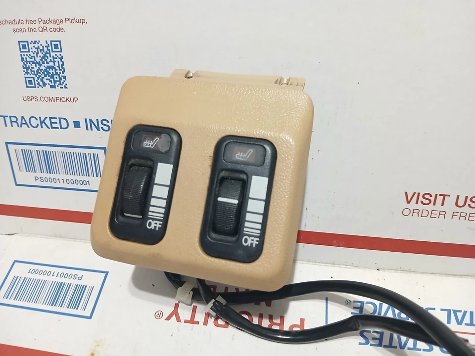 Interruptores térmicos de asiento delantero para conductor y pasajero 1991-1995 OEM Acura Legend de fábrica Foto 2 de 4