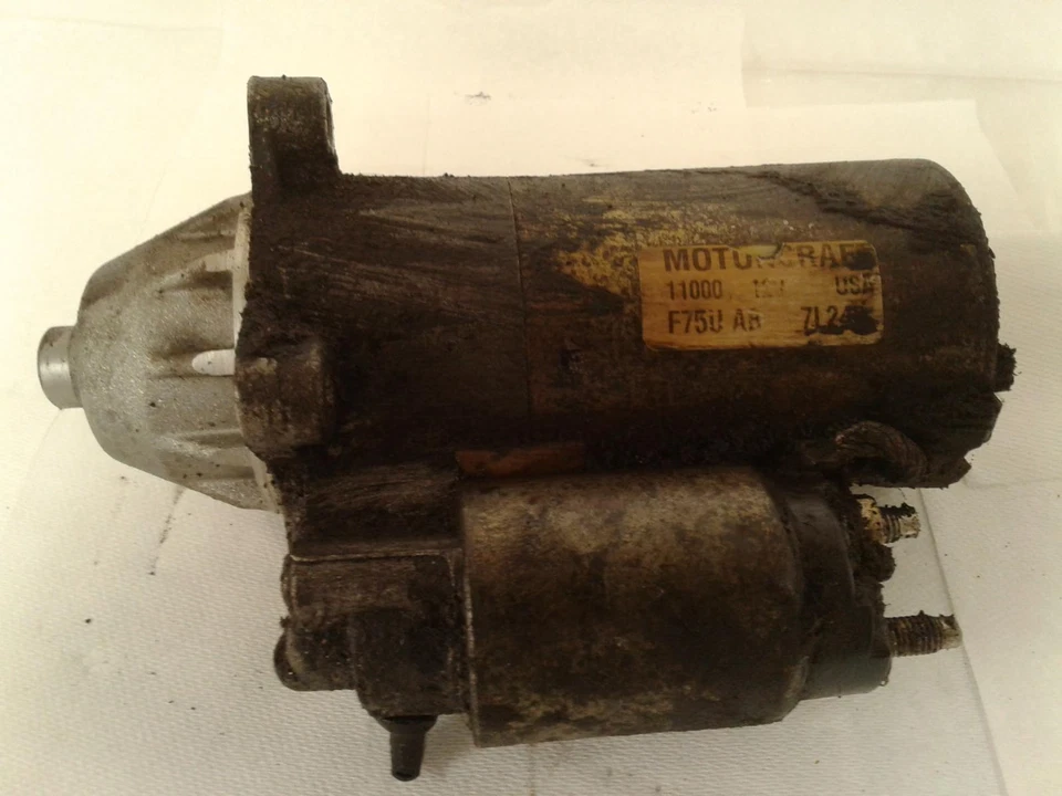 Motor de arranque usado se adapta a: Lincoln & Town Car 1998 8-330 5,4 grado A Foto 2 de 4