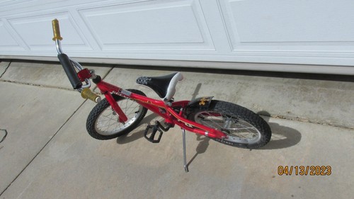 Vintage Schwinn Gremlin Red - Picture 3 of 9