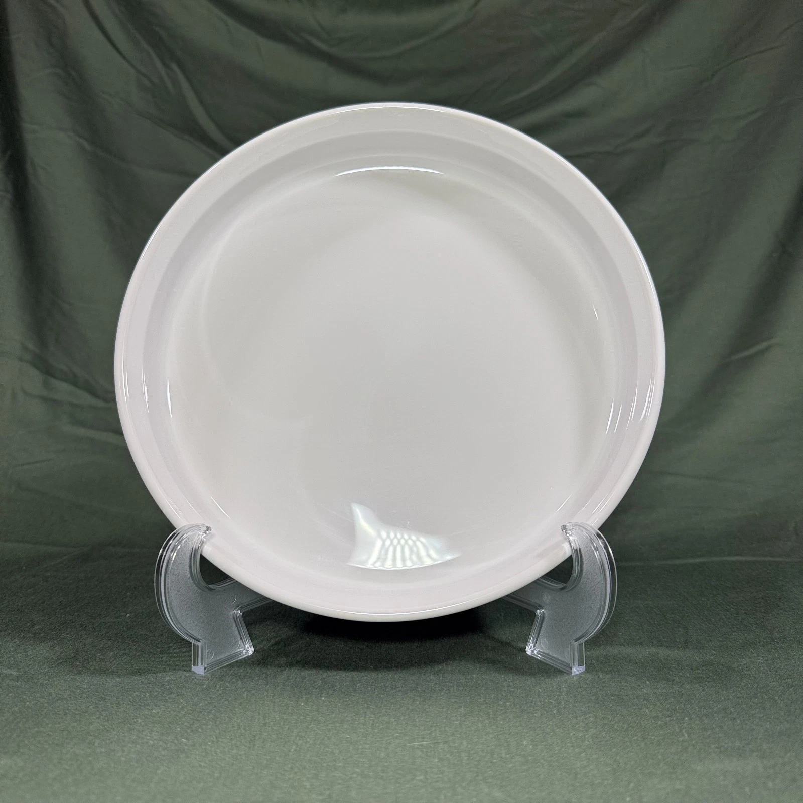 Vintage CorningWare Pie Plate F-3-B 9.5" White Milk Glass Baking Dish USA