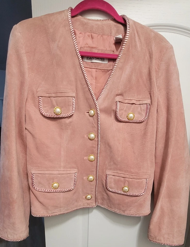 Vtg Evan Davies Women's Pink Suede Button Front Collarless Jacket Size 4   - Image 4 of 4