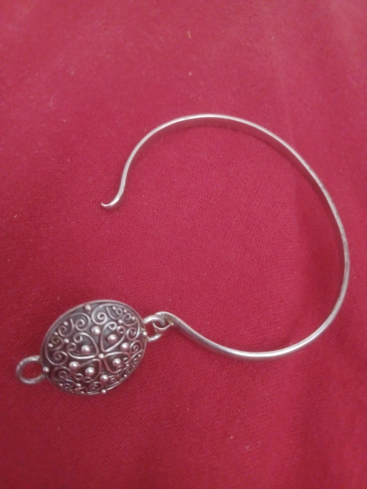 Pulsera de plata Surati estampada. Foto 3 de 4