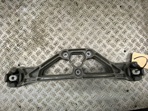 90799 Halter für Hinterachsgetriebe AUDI A8 (4E) 4E0599285A