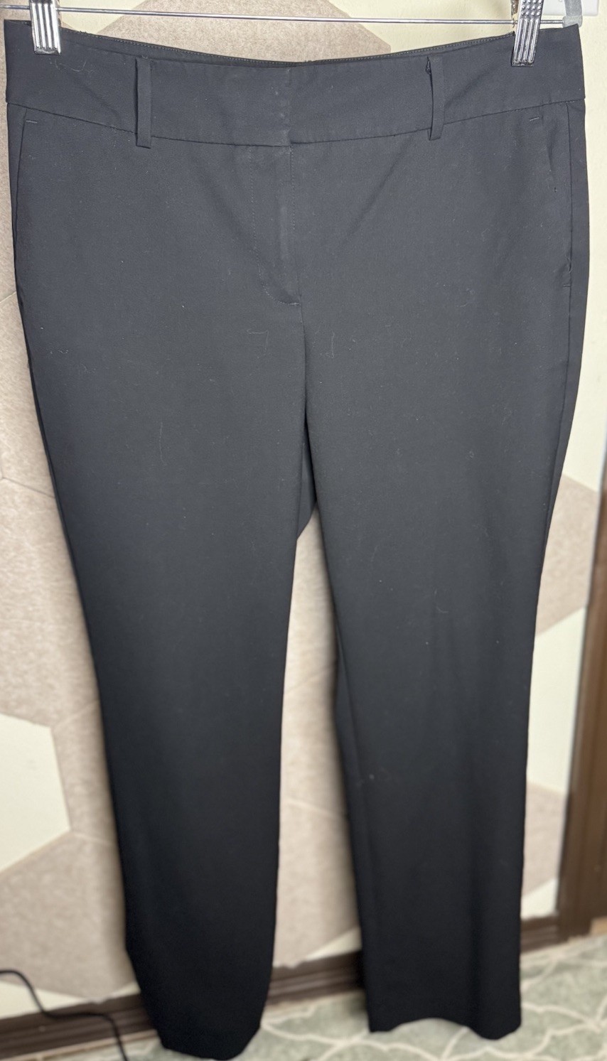 Ann Taylor Factory Women's Black Solid Dress Pants Flat Front Straight Regular