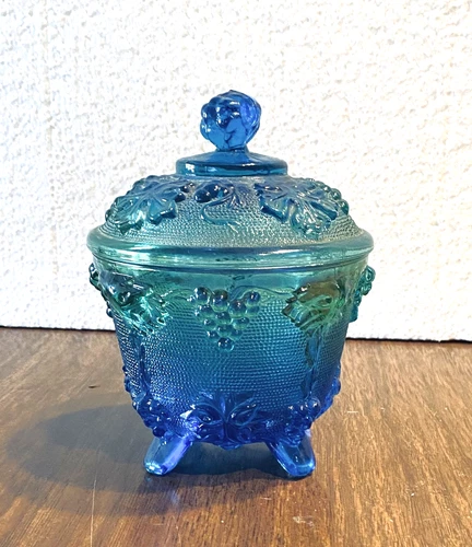 Vintage Jeanette Green Blue Glass Footed Bowl Candy Dish Grapes & Leaves Design
